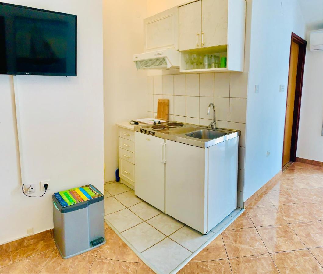 Mohar Iii Apartment *